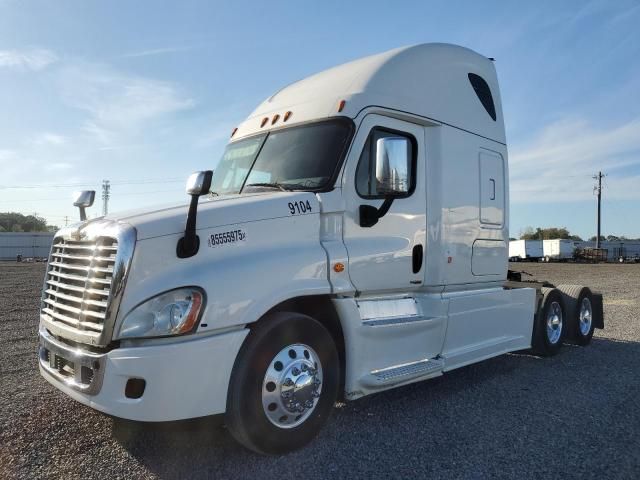 2016 Freightliner Cascadia 125 Semi Truck