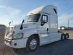 2016 Freightliner Cascadia 125 Semi Truck
