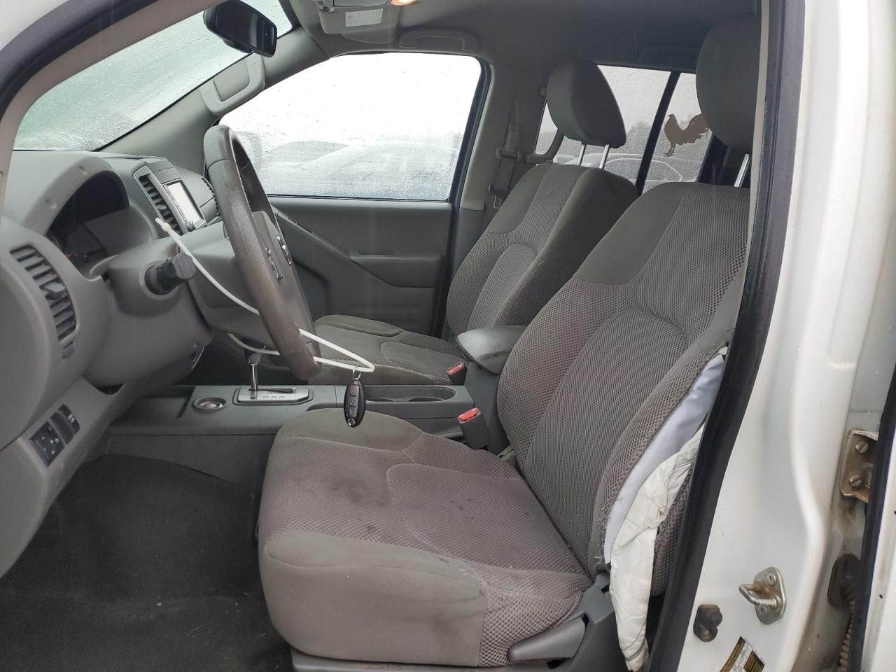 2020 Nissan Frontier s