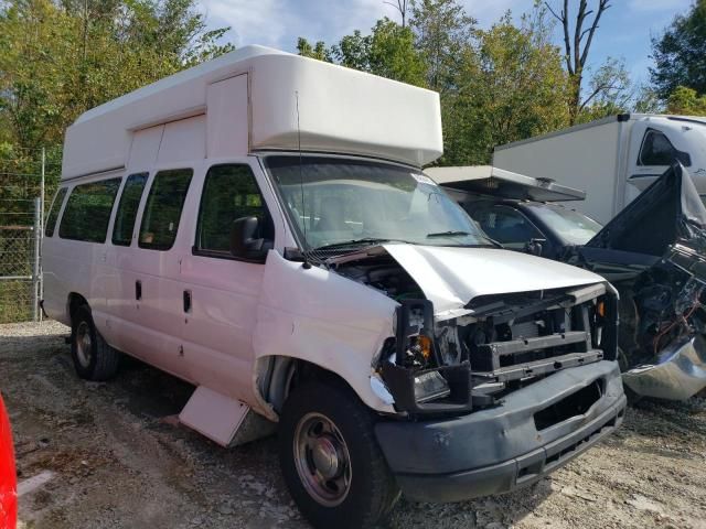 2013 Ford Econoline E350 Super Duty Van
