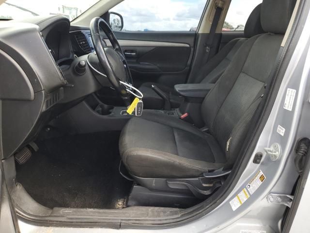 2016 Mitsubishi Outlander SE