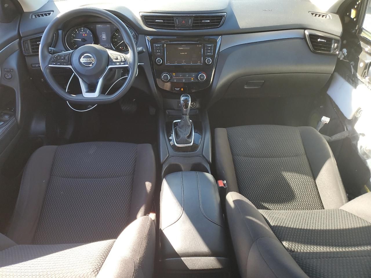 2020 Nissan Rogue Sport s