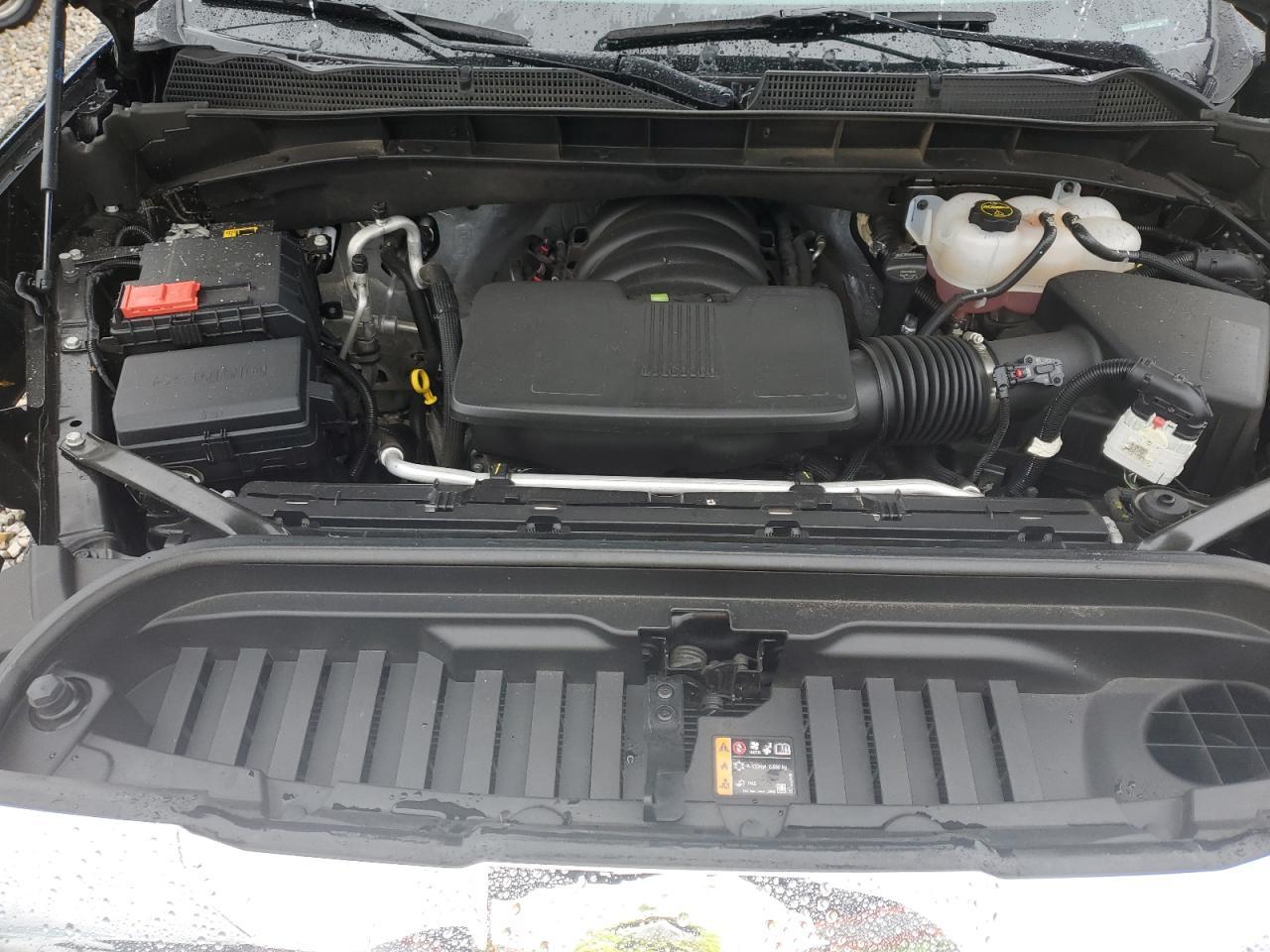 2024 GMC Sierra K1500 slt