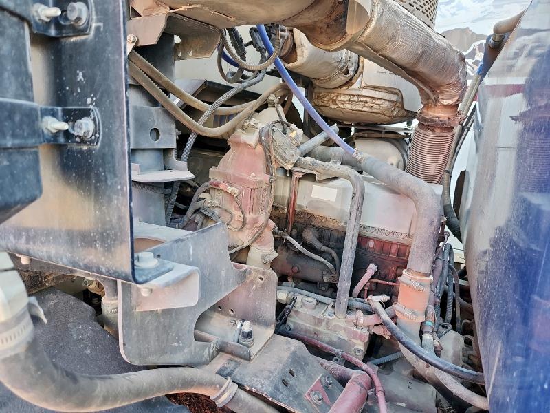 2022 Mack Lr Refuse Truck