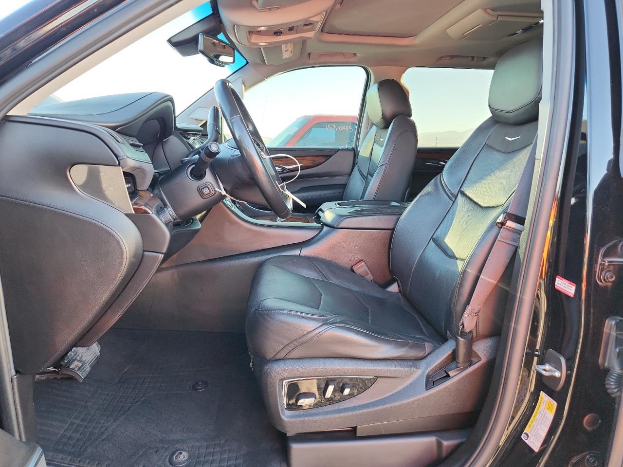 2016 Cadillac Escalade Luxury