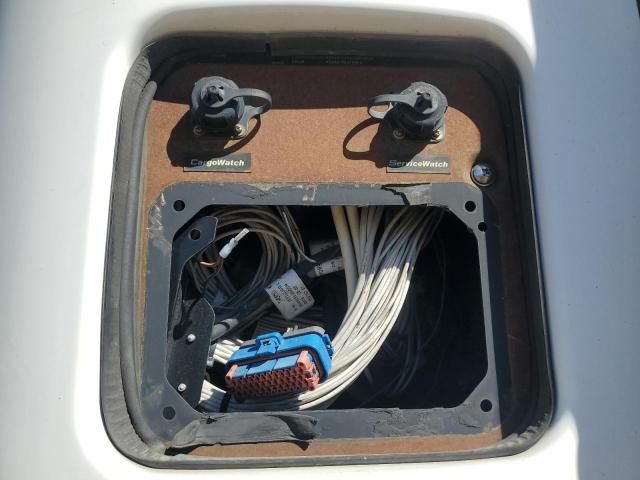2011 Utility VS2RA Refrigerated Van Trailer