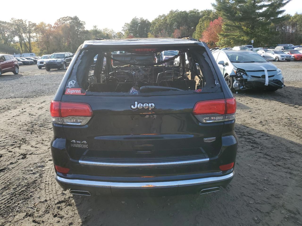 2020 Jeep Grand Cherokee Summit