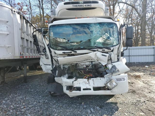 2019 Isuzu FTR Refrigerated BOX Truck
