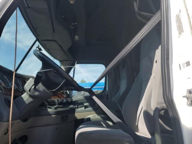 2019 Freightliner Cascadia 125 Semi Truck