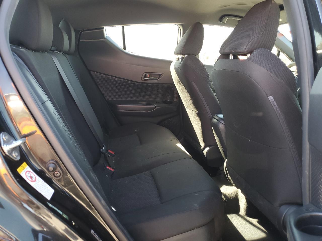 2019 Toyota C-hr xle