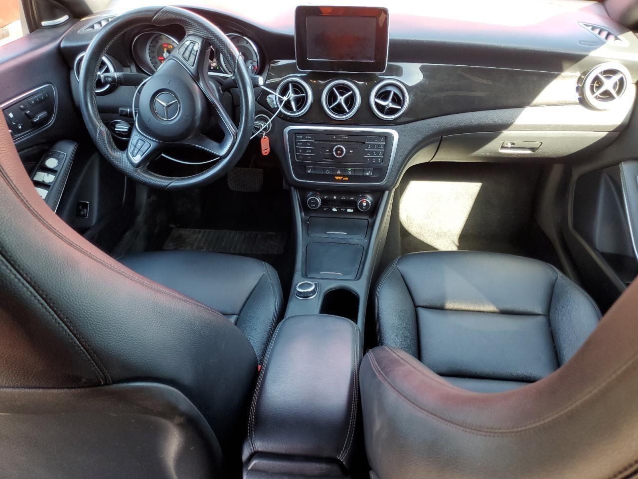 2015 Mercedes-Benz Cla 250