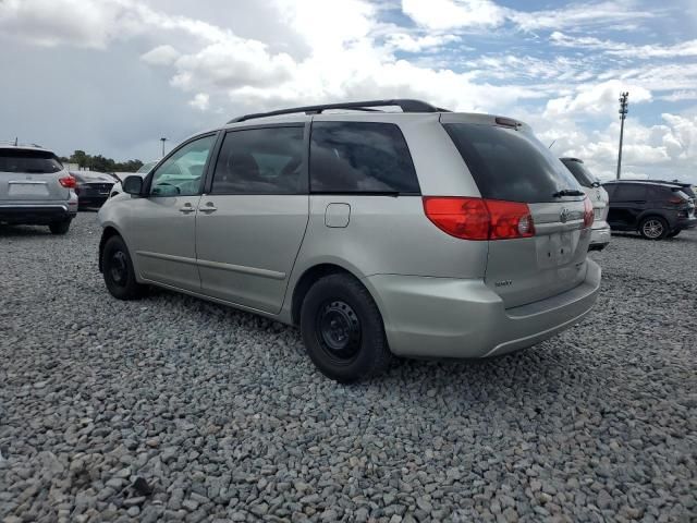 2010 Toyota Sienna CE