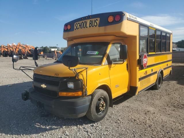 2012 Chevrolet 2012 Collins Bantam G4500-School Bus