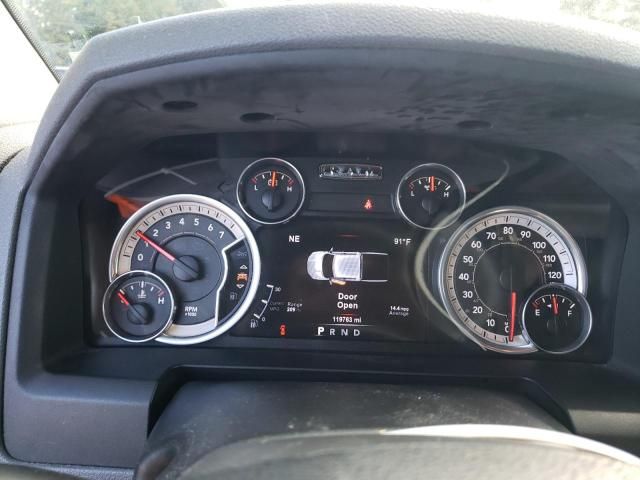 2015 Dodge RAM 1500 SLT