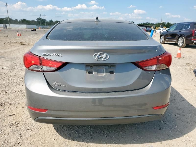 2014 Hyundai Elantra SE