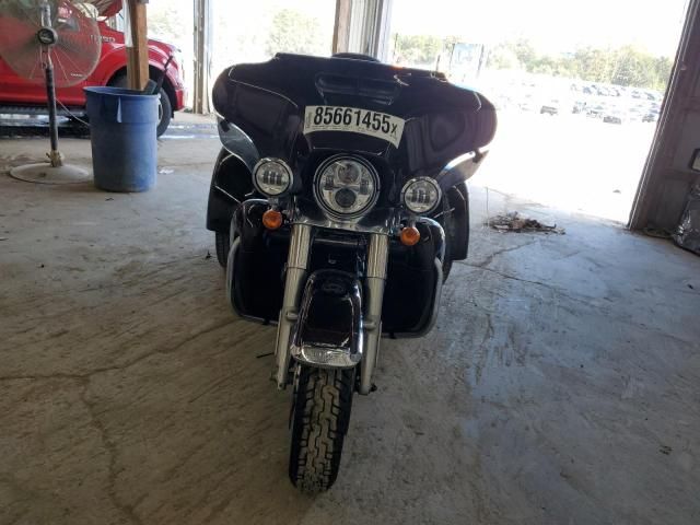 2022 Harley-Davidson Flhtcutg
