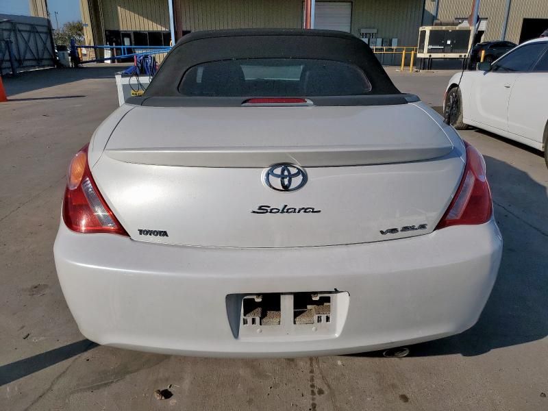 2005 Toyota Camry Solara SE