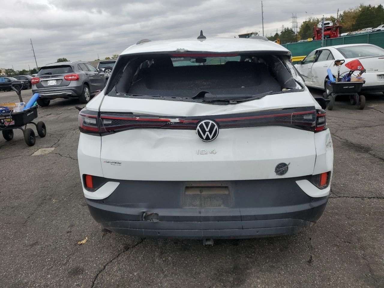 2023 Volkswagen Id.4 pro