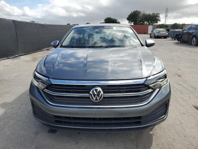 2024 Volkswagen Jetta SE