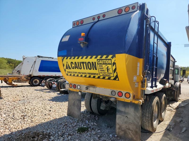 2022 Mack Lr Refuse Truck