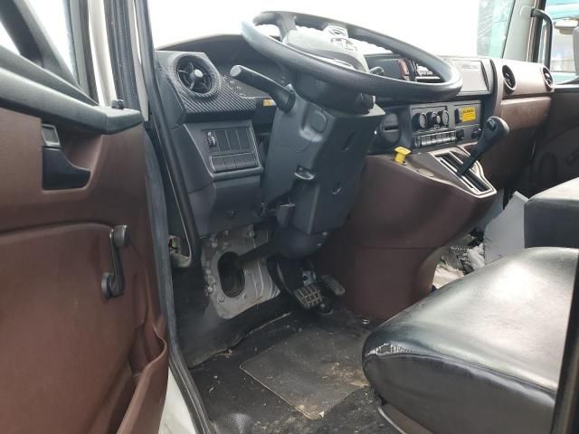 2023 Hino Hino L6