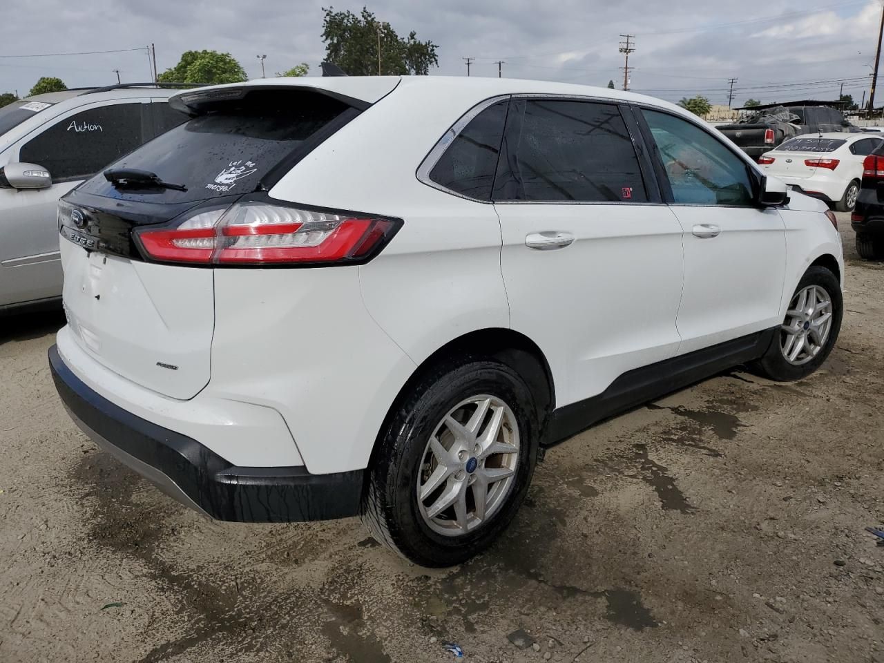 2022 Ford Edge sel