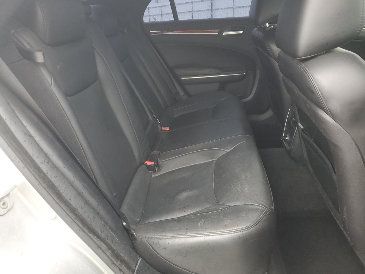 2012 Chrysler 300 Limited