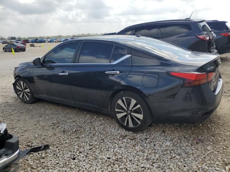 2021 Nissan Altima 2.5 sv