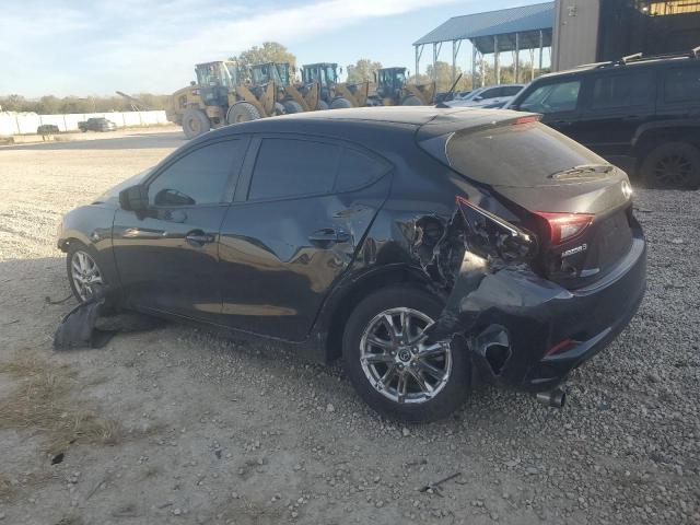 2017 Mazda 3 Sport