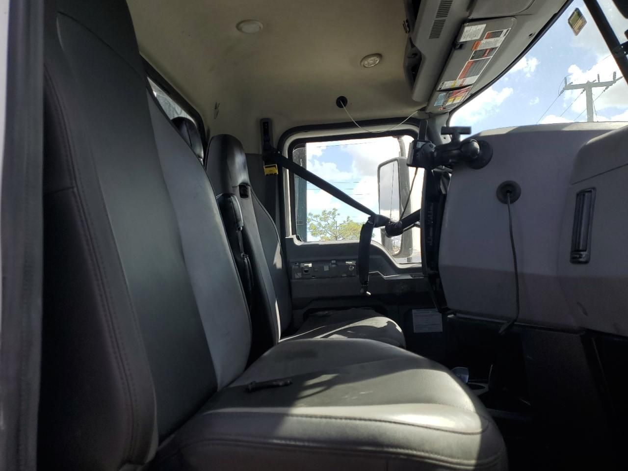 2021 Mack Anthem Semi Truck