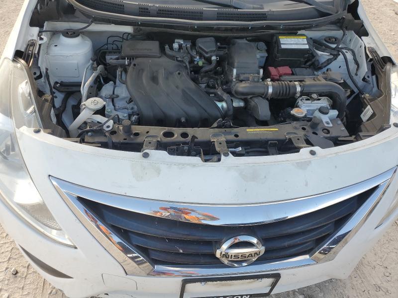 2019 Nissan Versa s