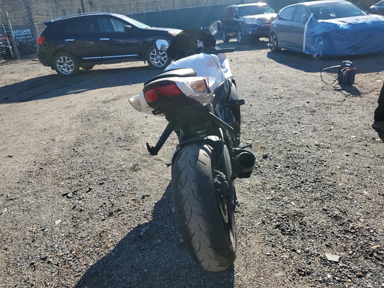 2019 Suzuki GSX-R750