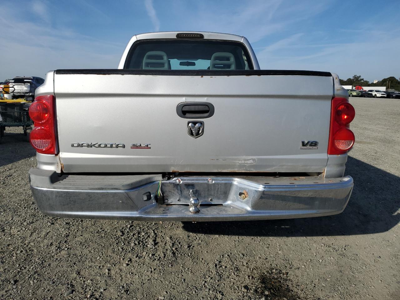 2006 Dodge Dakota Quad slt
