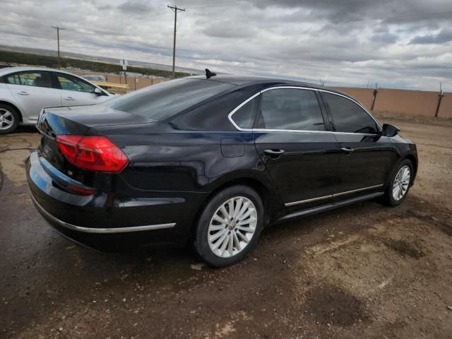 2016 Volkswagen Passat SE