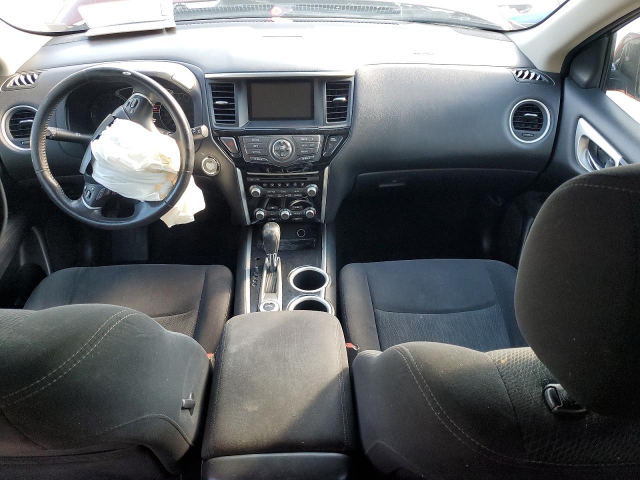 2014 Nissan Pathfinder s