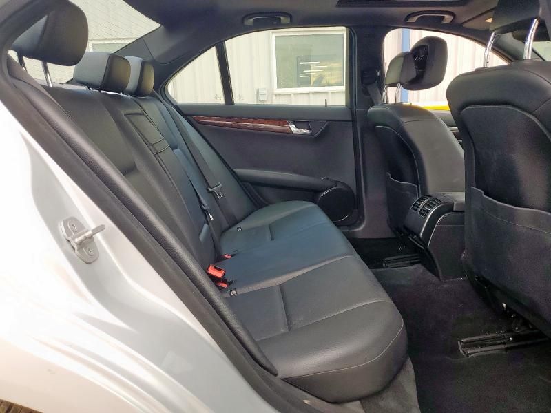 2010 Mercedes-Benz C 300 4matic