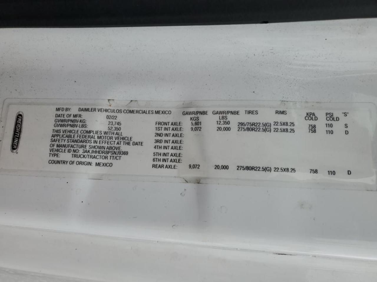 2023 Freightliner Cascadia 126 Semi Truck