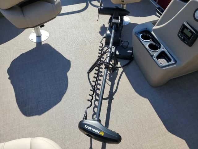 2025 Sun Tracker Bass Buggy 18