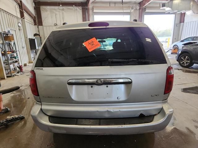 2003 Chrysler Town & Country LXI