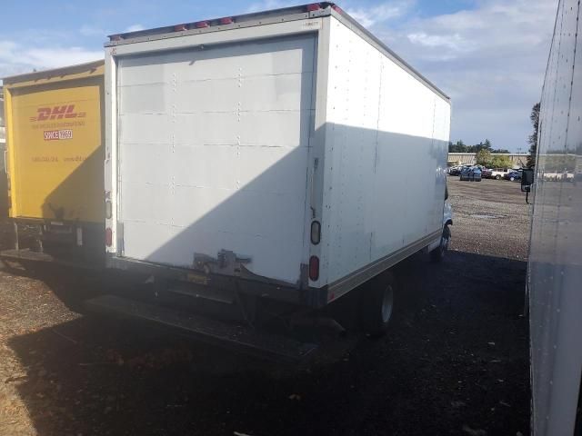2012 GMC Savana Cutaway G3500