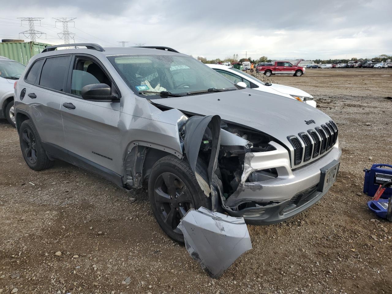 2017 Jeep Cherokee Sport