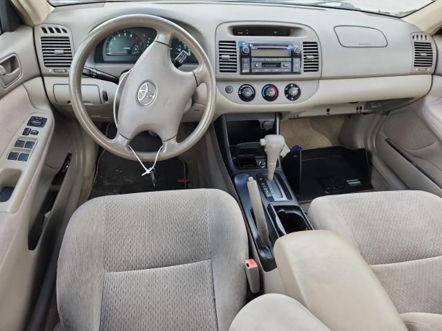 2002 Toyota Camry LE