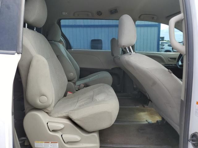 2016 Toyota Sienna