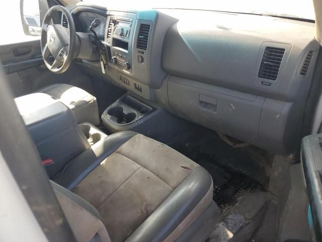 2016 Nissan NV 2500 S