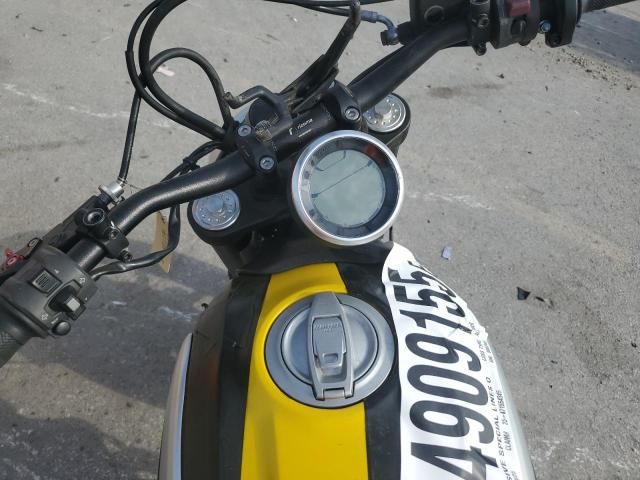 2015 Ducati Scrambler 800