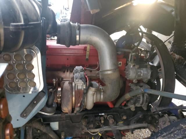 2017 Kenworth Construction W900