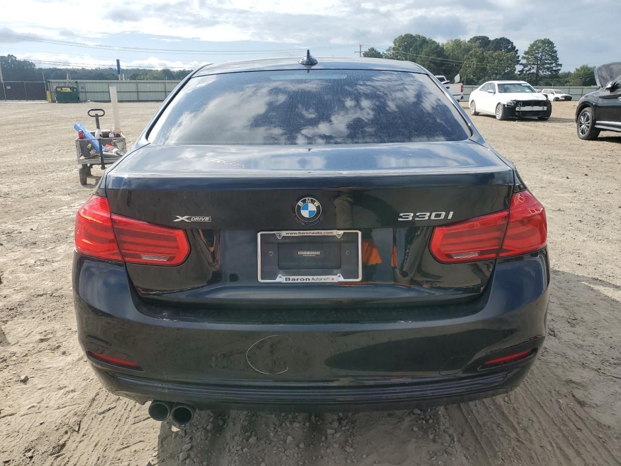 2017 BMW 330 xi