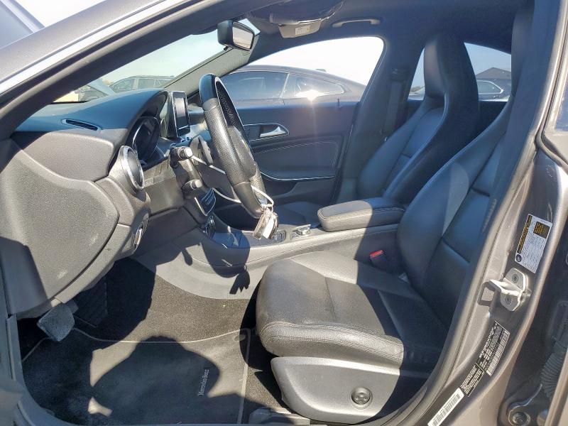 2015 Mercedes-Benz CLA 250