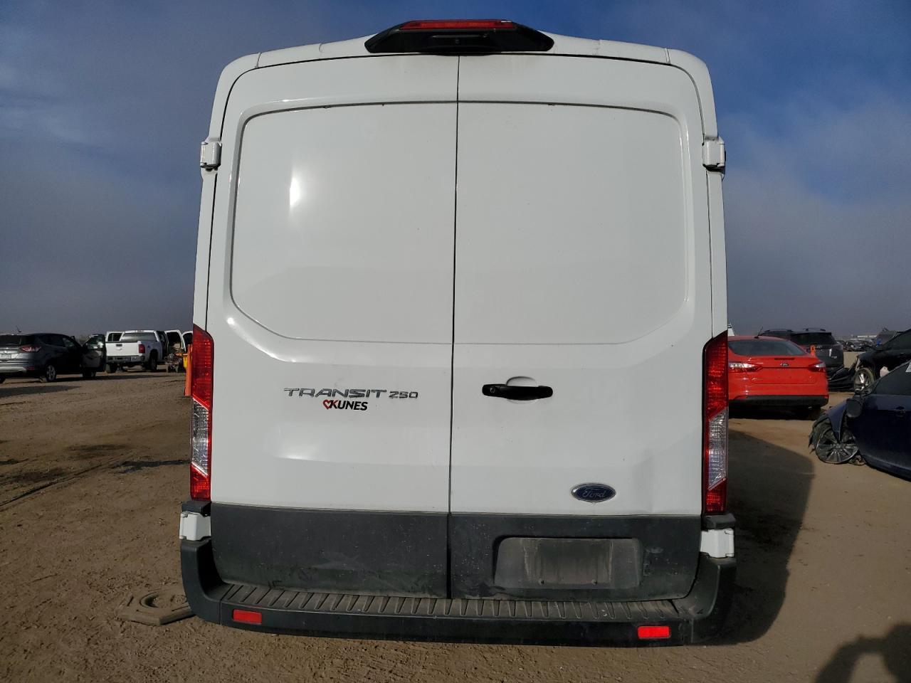 2022 Ford Transit 250 Delivery Van