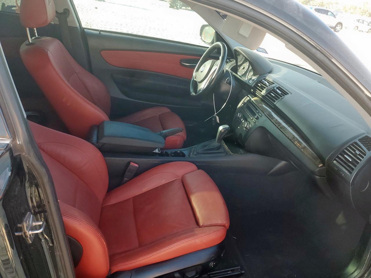 2010 BMW 128 i